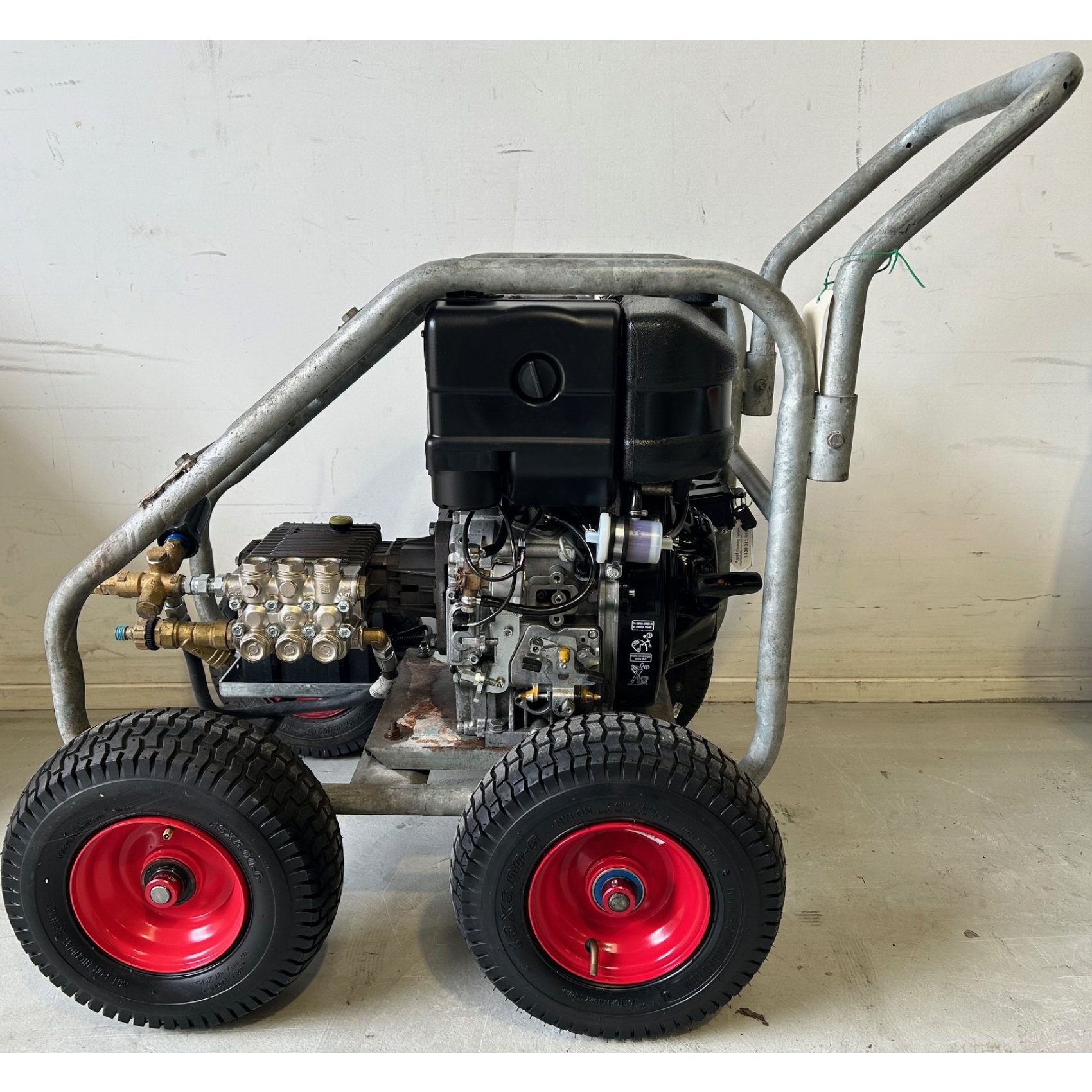 Cold Water Diesel Powered Pressure Cleaner No.848