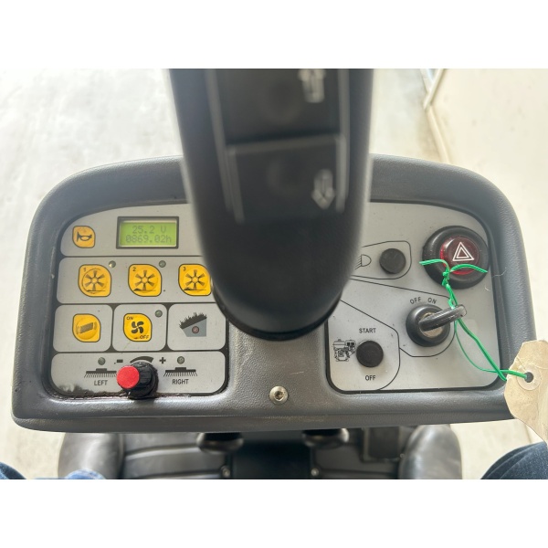 IPC Gansow rider sweeper No.763 - Image 3
