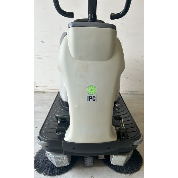 IPC Gansow rider sweeper No.763 - Image 8