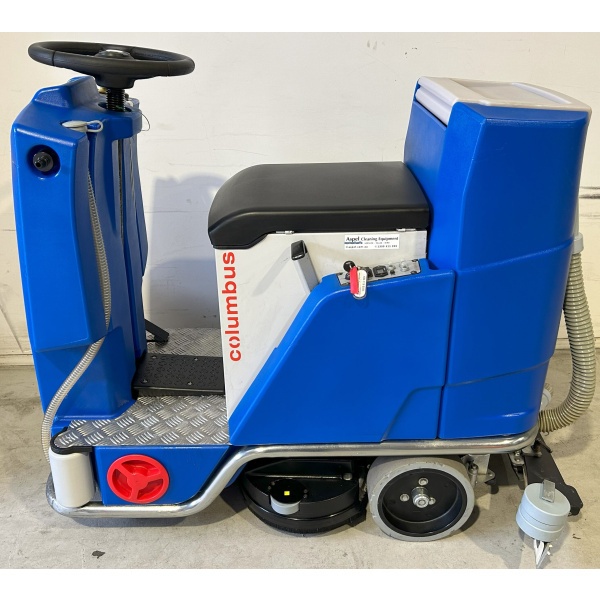 Columbus ARA66BM70 rider scrubber No.932